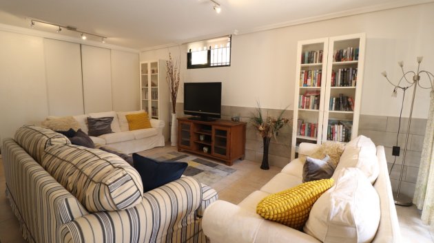 Resale - Villa -
Algorfa - Lo Crispin