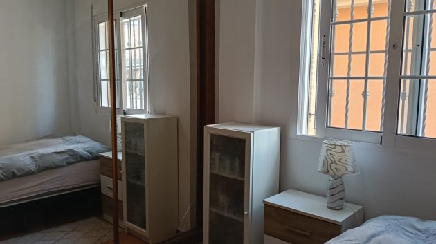 Reventa - Chalets -
Los Montesinos - La Herrada