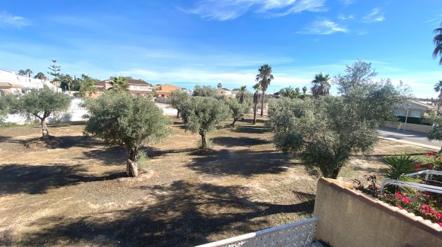 Resale - Townhouse -
Benijofar - Monte Azul