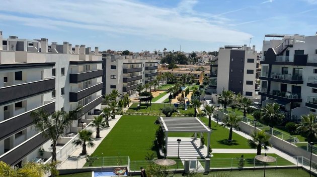 Resale - Apartments -
Orihuela Costa - Villamartín