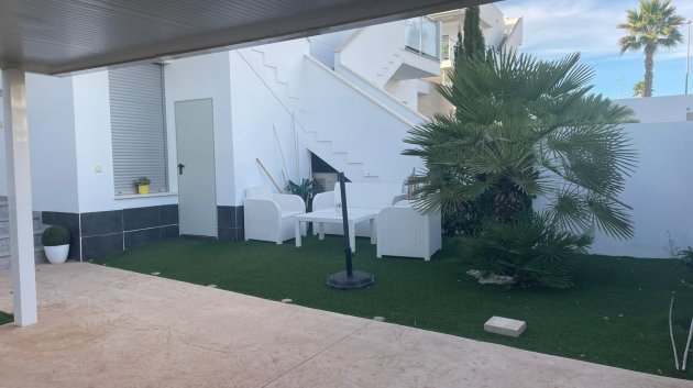 Resale - Apartments -
Orihuela Costa - Vistabella