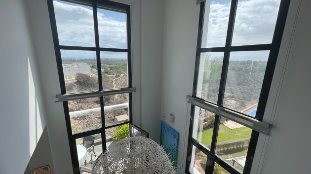 Resale - Apartments -
Orihuela Costa - Las Ramblas