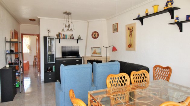 Resale - Townhouse -
Villamartín