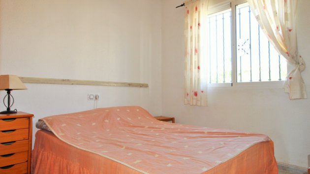 Resale - Townhouse -
Villamartín