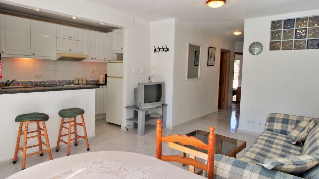 Resale - Townhouse -
Villamartín