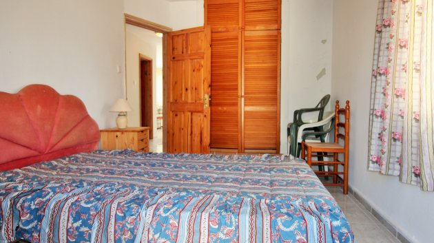 Resale - Townhouse -
Villamartín