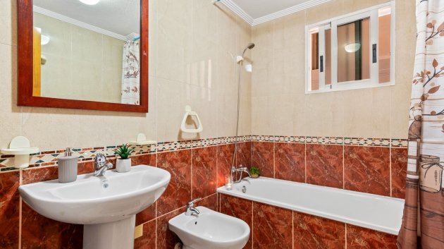 Resale - Apartments -
Torrevieja - Parque de las Naciones