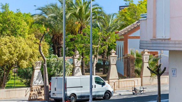 Resale - Apartments -
Torrevieja - Parque de las Naciones