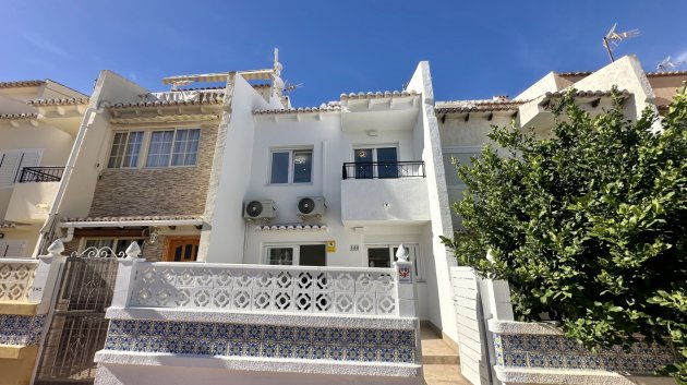 Resale - Townhouse -
Torrevieja - Los Balcones