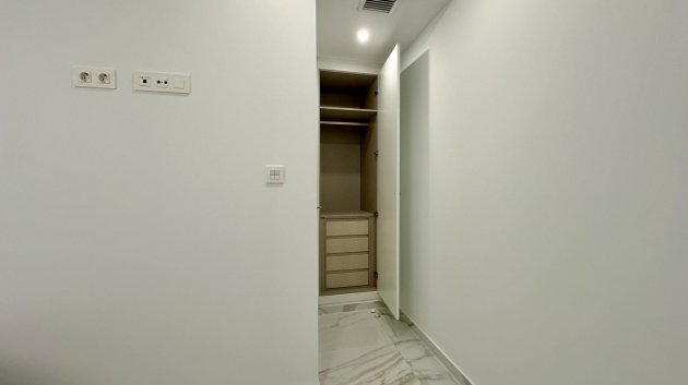 Resale - Apartments -
Centro Torrevieja - Torrevieja