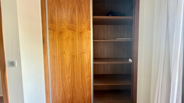 Resale - Apartments -
San Miguel de Salinas