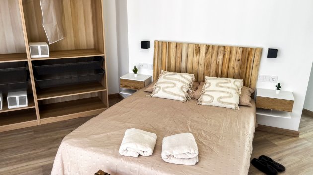 Reventa - Adosado -
Los Alcazares - town