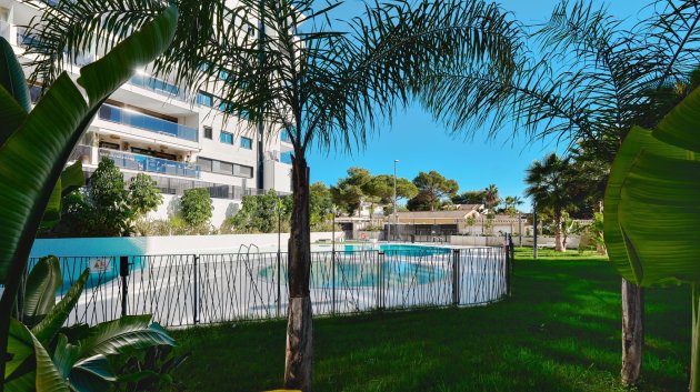 Reventa - Apartamentos -
Orihuela Costa - Dehesa de campoamor