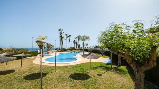 Reventa - Apartamentos -
Pilar de la Horadada - Mil Palmeras