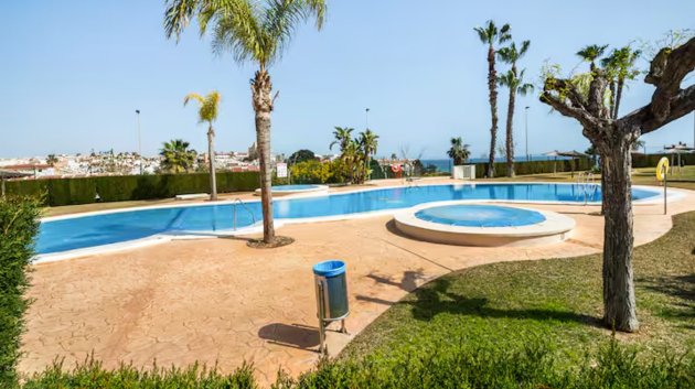 Reventa - Apartamentos -
Pilar de la Horadada - Mil Palmeras