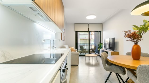 Reventa - Apartamentos -
Torrevieja - Playa de El Cura