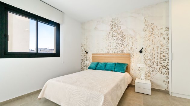 Reventa - Apartamentos -
Torrevieja - Playa de El Cura