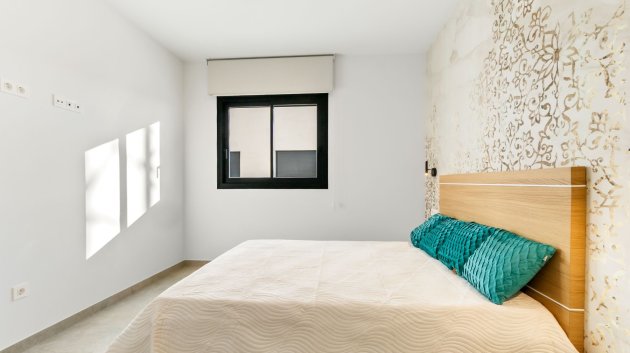 Reventa - Apartamentos -
Torrevieja - Playa de El Cura