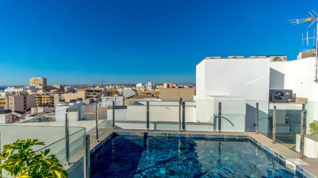 Reventa - Apartamentos -
Torrevieja - Playa de El Cura