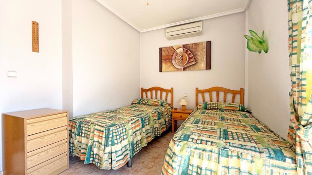 Reventa - Adosado -
Orihuela Costa - Playa Flamenca