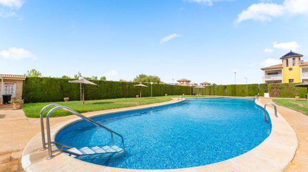 Reventa - Adosado -
Orihuela Costa - Villamartín