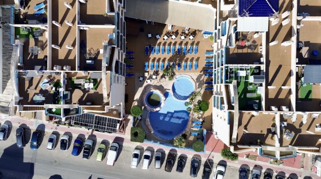 Reventa - Apartamentos -
Orihuela Costa - Cabo Roig
