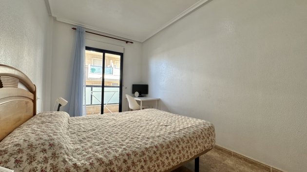 Reventa - Apartamentos -
Orihuela Costa - Cabo Roig