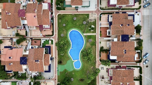 Reventa - Apartamentos -
Orihuela Costa - Zeniamar