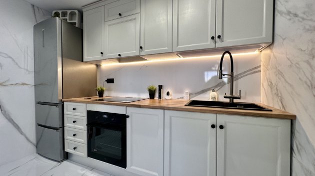 Reventa - Apartamentos -
Orihuela Costa - Zeniamar