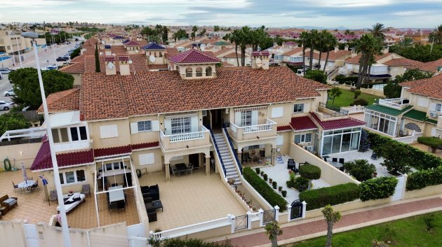 Reventa - Apartamentos -
Orihuela Costa - Zeniamar