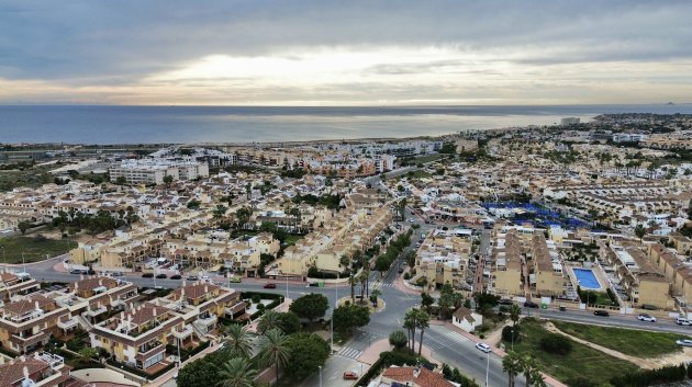 Reventa - Apartamentos -
Orihuela Costa - Zeniamar