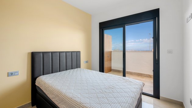 Reventa - Apartamentos -
Pilar de la Horadada - Torre de la Horadada