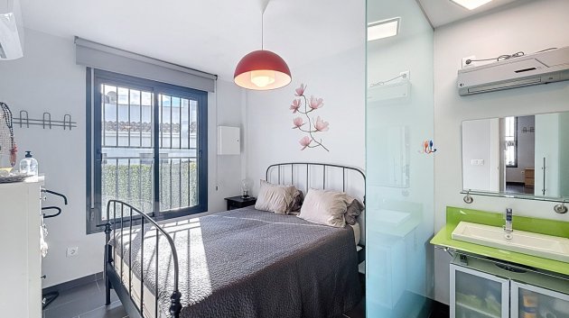 Revente - Villa -
Orihuela Costa - Villamartín