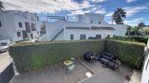 Revente - Villa -
Orihuela Costa - Villamartín