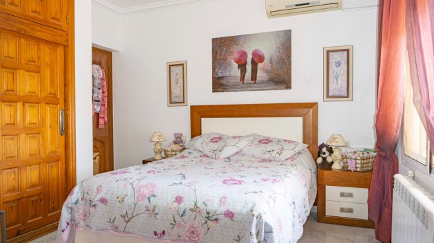 Revente - Villa -
Ciudad Quesada - town