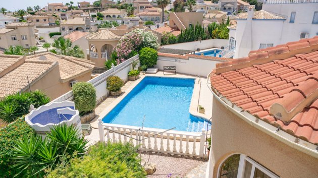 Revente - Villa -
Ciudad Quesada - town