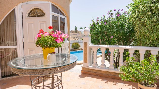 Revente - Villa -
Ciudad Quesada - town