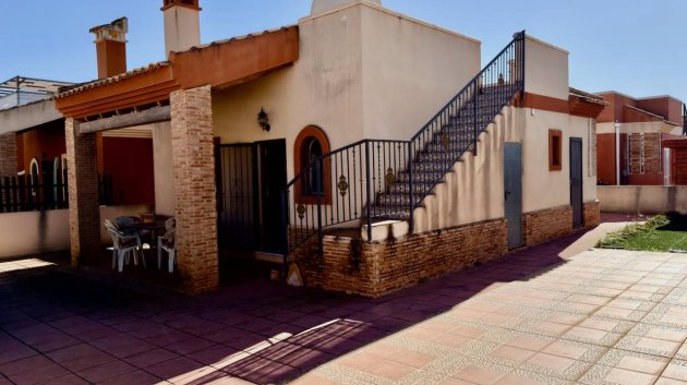 Revente - Villa -
El Raso