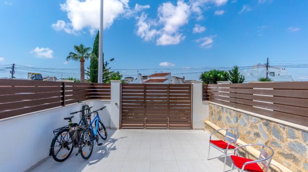 Resale - Townhouse -
Torrevieja