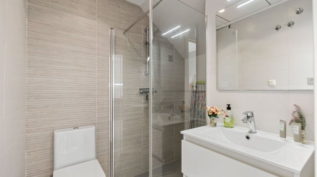 Resale - Townhouse -
Torrevieja