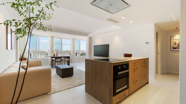 Reventa - Apartamentos -
Torrevieja