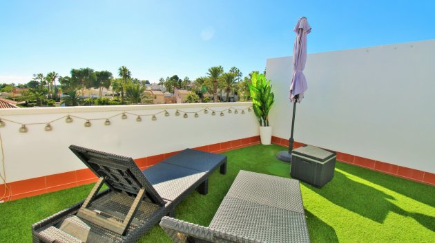 Resale - Townhouse -
Villamartín - Las Violetas
