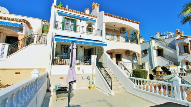 Resale - Townhouse -
Villamartín - Las Violetas