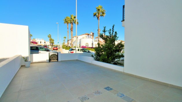 Resale - Townhouse -
Villamartín - Las Violetas