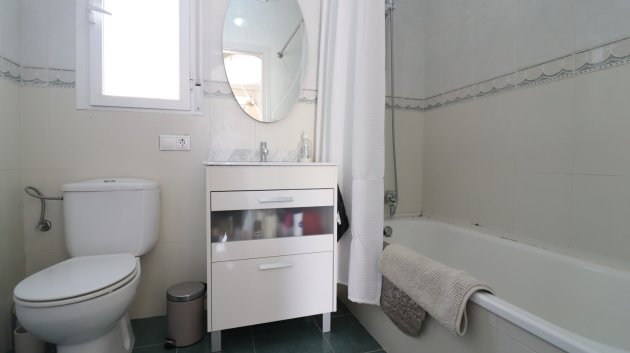 Resale - Villa -
Benimar - Benimar II