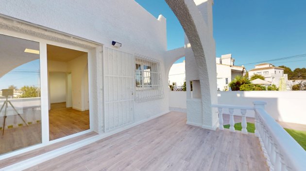 Resale - Townhouse -
Orihuela Costa - Villamartin
