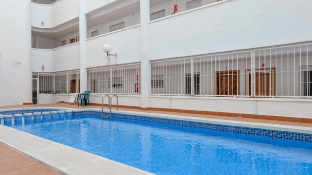 Reventa - Apartamentos -
Torrevieja