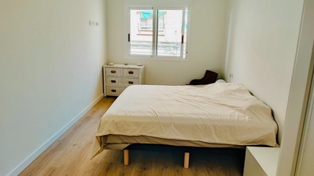 Reventa - Apartamentos -
Torrevieja - Center