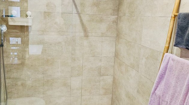 Reventa - Apartamentos -
Torrevieja - Center