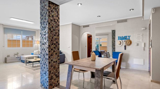 Resale - Apartments -
Cabo Roig